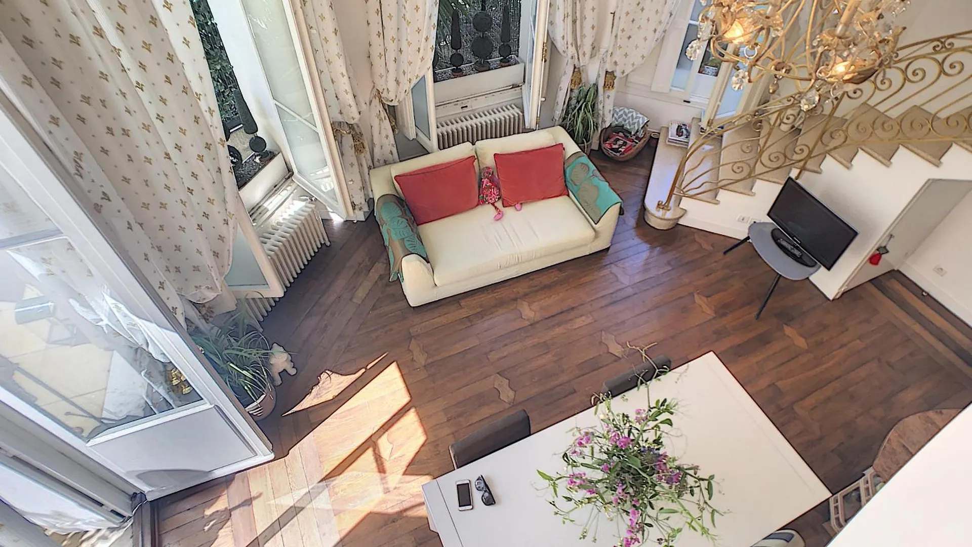 Charmant Appartement En Duplex 288L Cannes 0*,  France